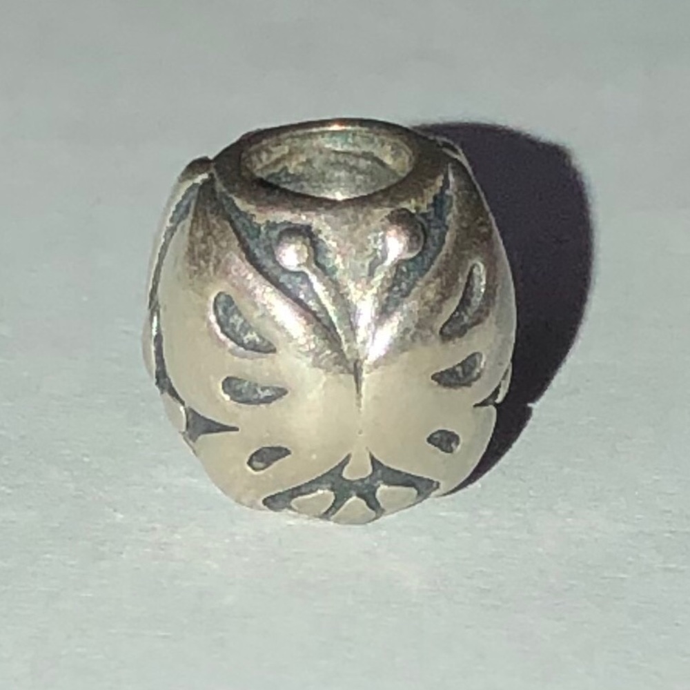Pandora Butterfly - Picture 2 of 2
